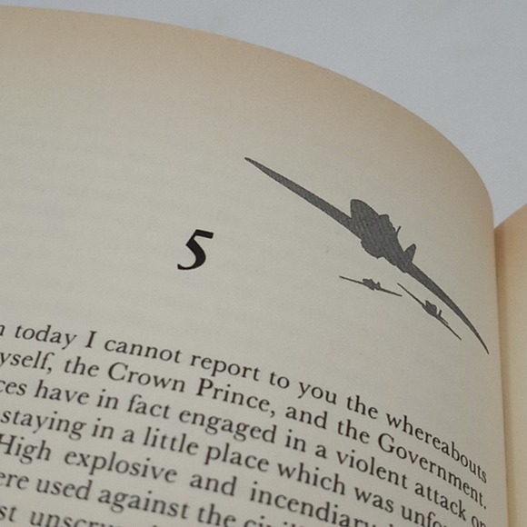 The Battle of Britain A Novel of 1940 by Robert Jackson Book - Picture 7 of 9